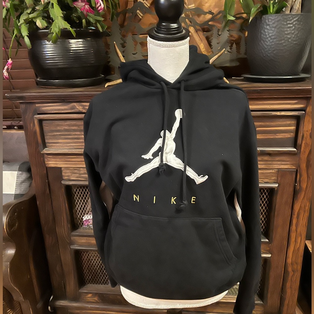 Mens Jordan sweatshirt